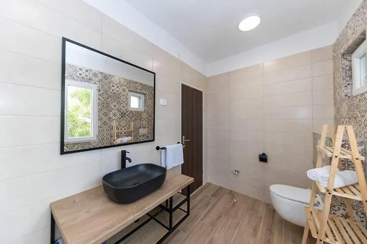 Luxury Penthouse With Jacuzzi And Seaview Apartment Petrcane 0*,  Croatia