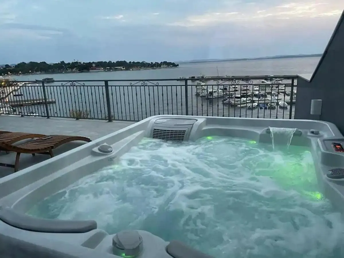 Luxury Penthouse With Jacuzzi And Seaview Apartment Petrcane Croatia