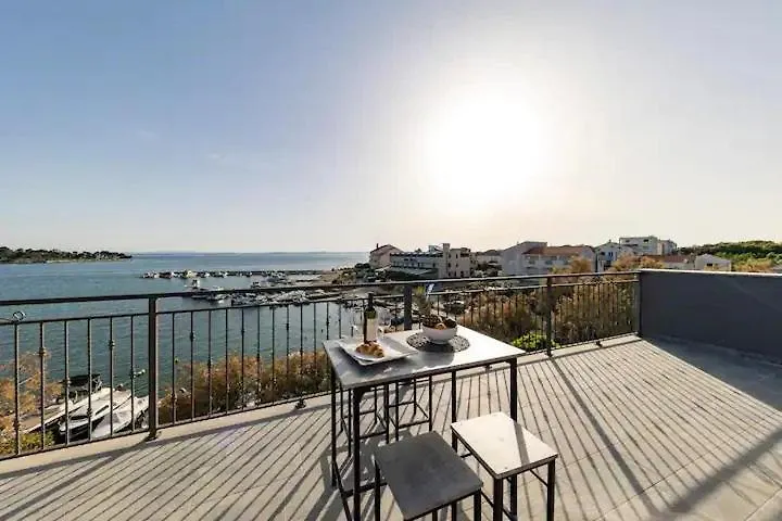 Luxury Penthouse With Jacuzzi And Seaview Apartment Petrcane 0*,  Croatia