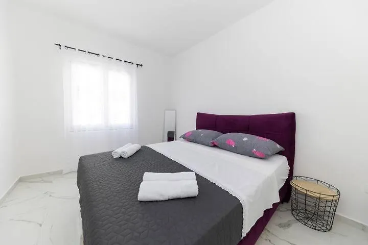 Luxury Penthouse With Jacuzzi And Seaview Apartment Petrcane Croatia